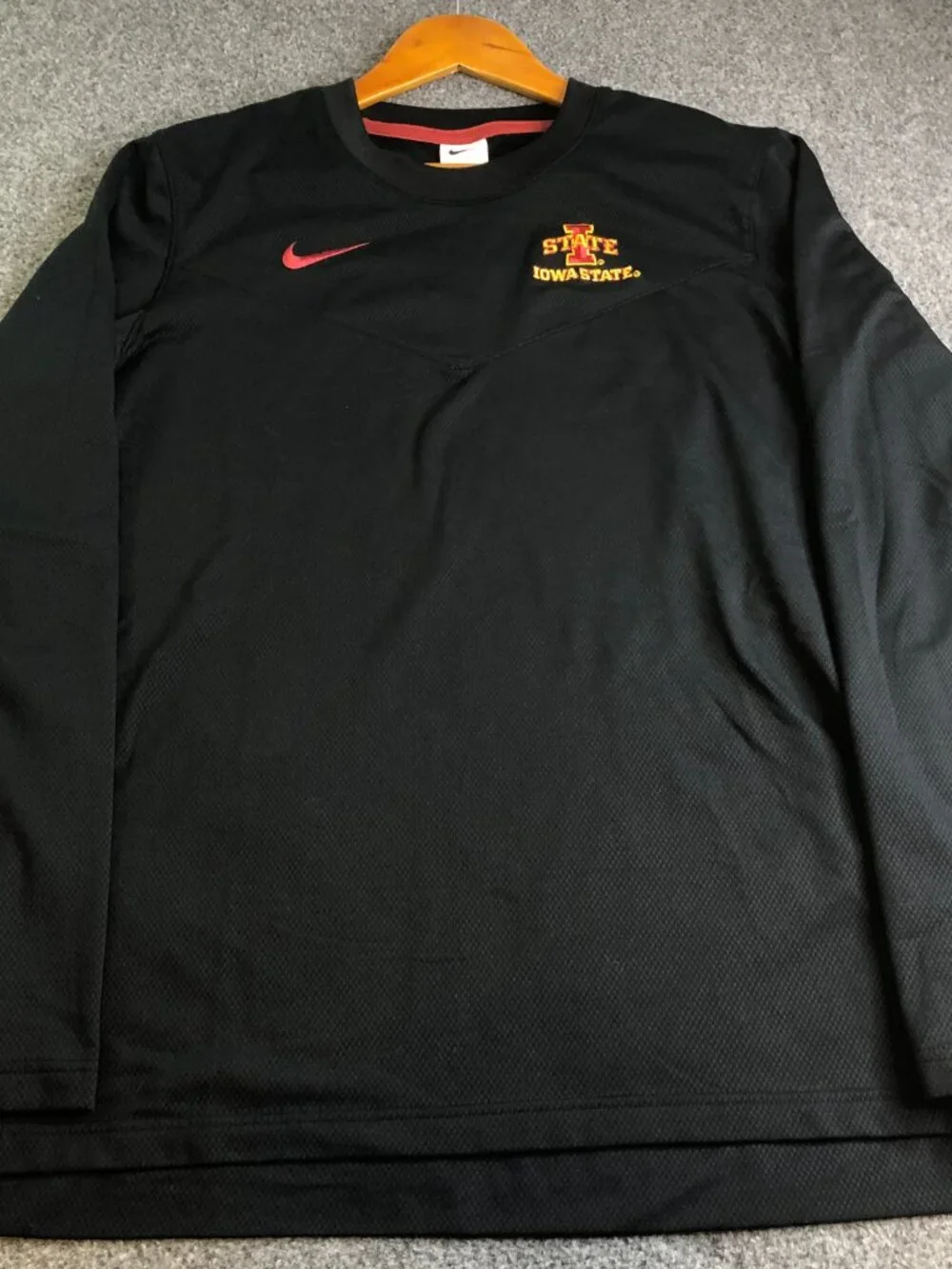 Nike Iowa State Cyclones Shirt Mens Medium Black Football DriFit Long Sleeve - Picture 3 of 11